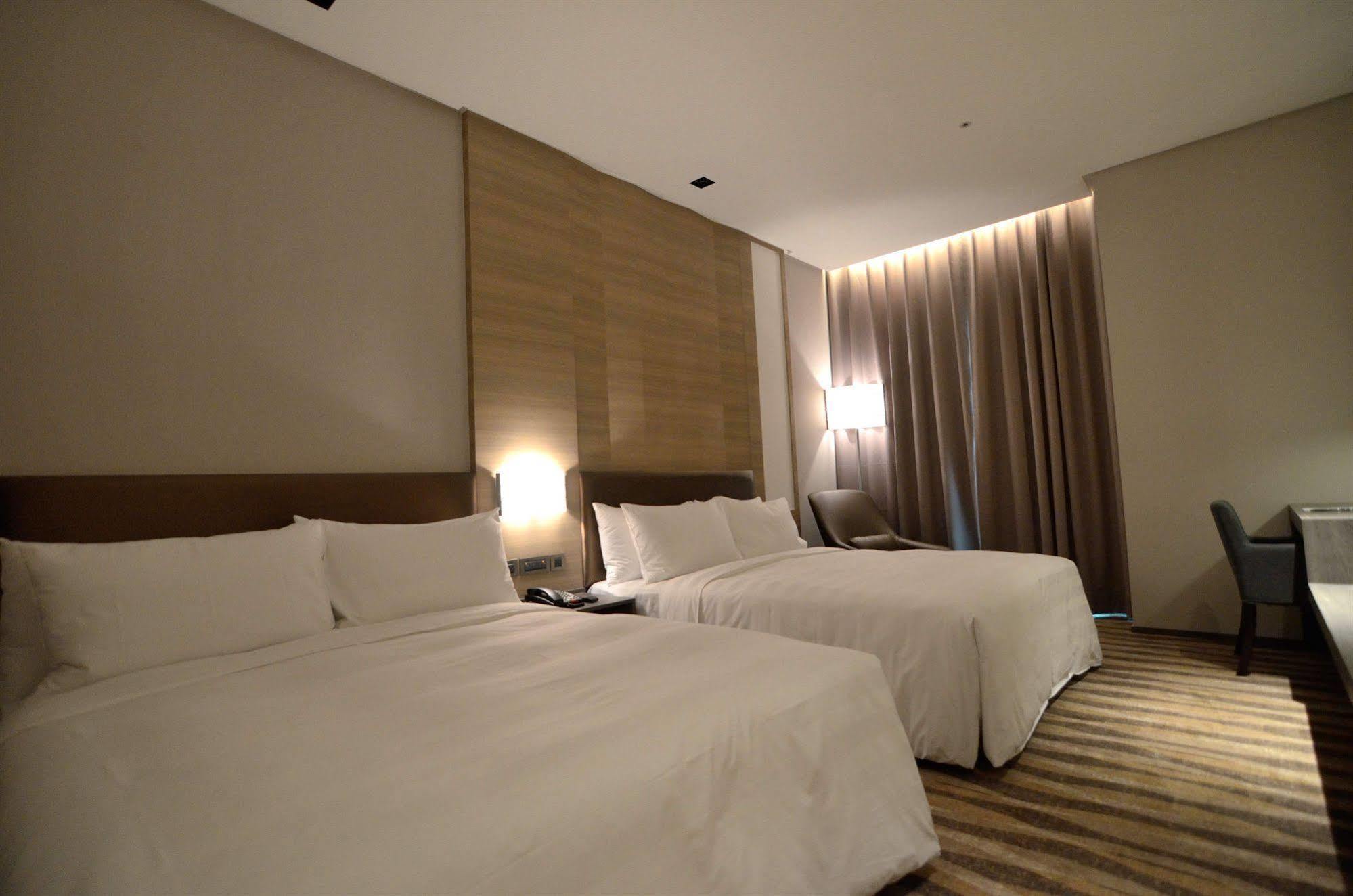 City Suites - Kaohsiung Chenai Ngoại thất bức ảnh