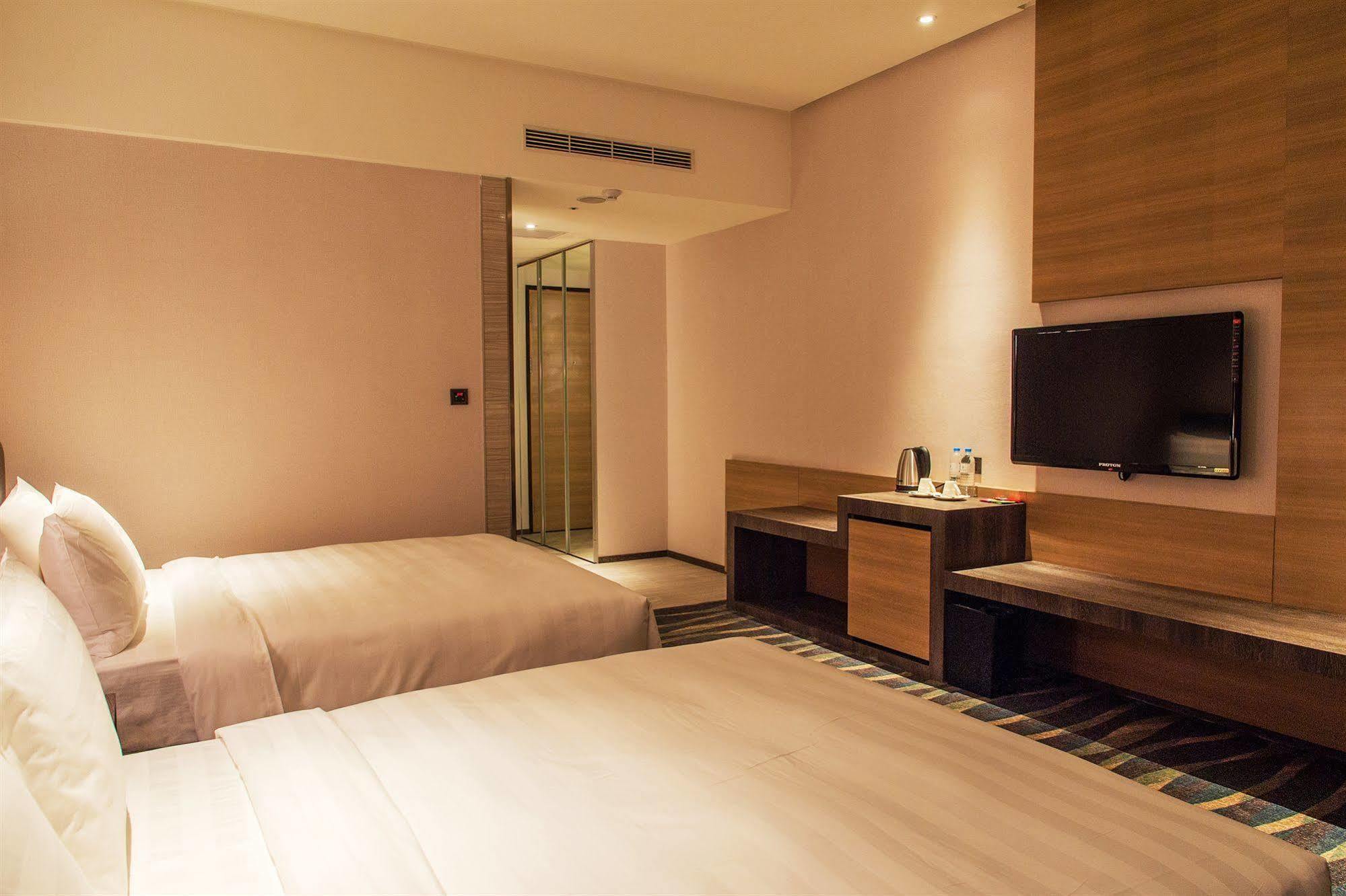 City Suites - Kaohsiung Chenai Ngoại thất bức ảnh